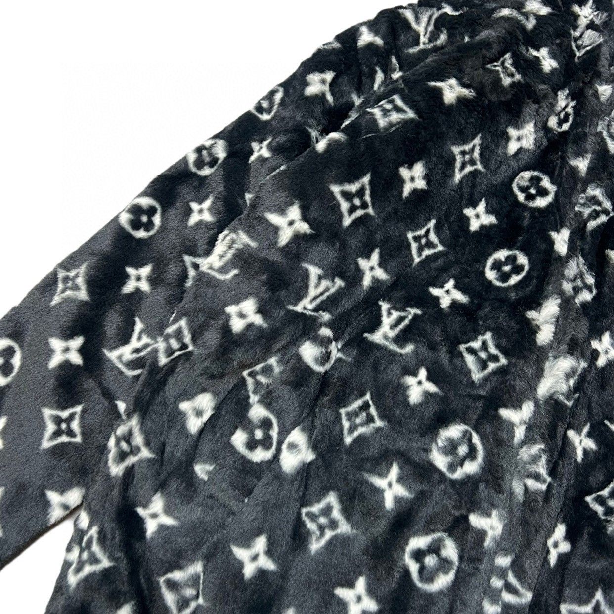 ルイヴィトン ジャケット もこもこ ゆったり 男女向け A31942