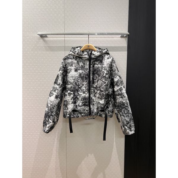 ディオール 中綿入れ ジャケット レディース向け カジュアル A31943