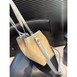 グッチ ハンドバッグ ショルダーバッグ 可愛い A31944