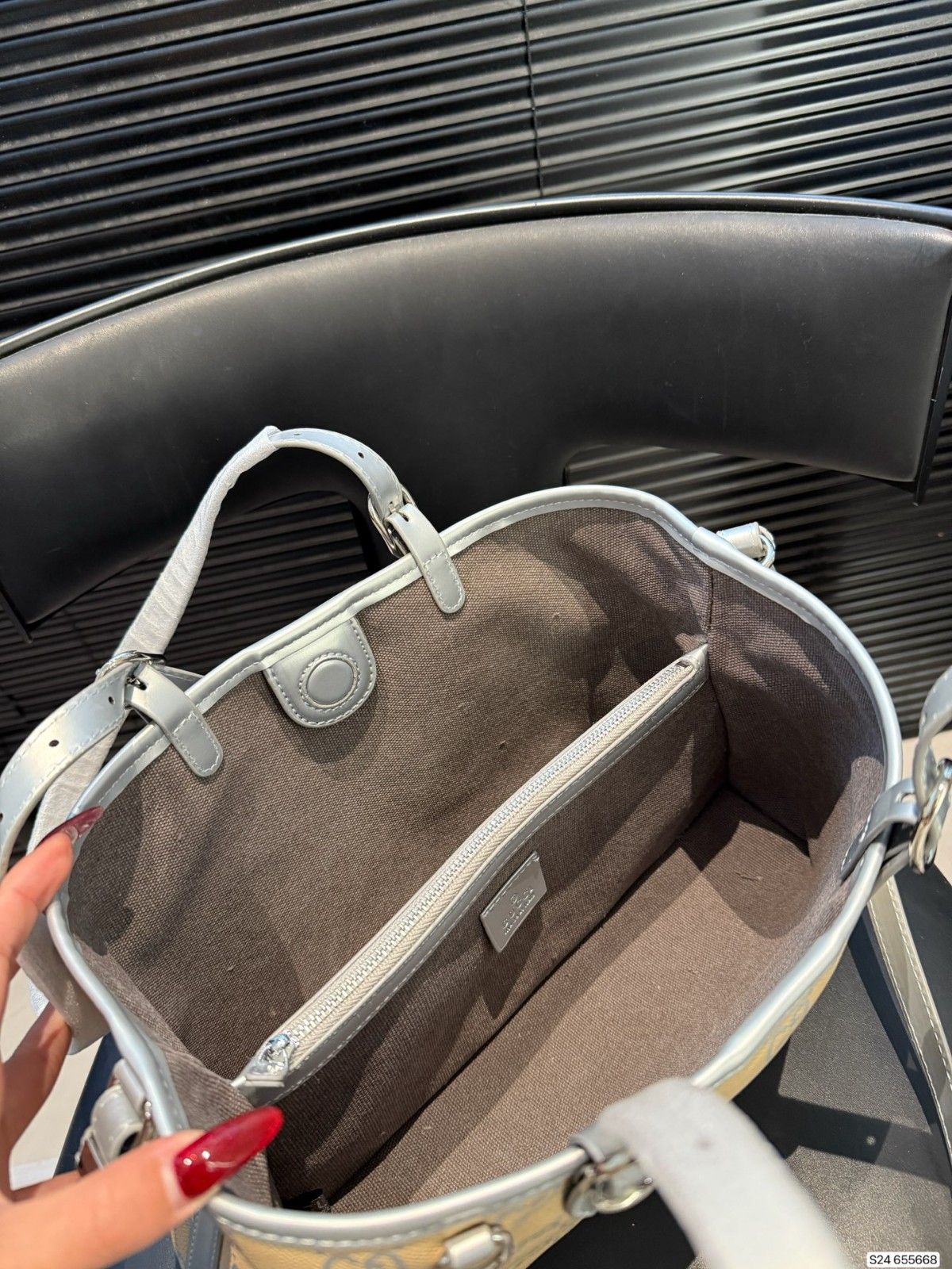 グッチ ハンドバッグ ショルダーバッグ 可愛い A31944