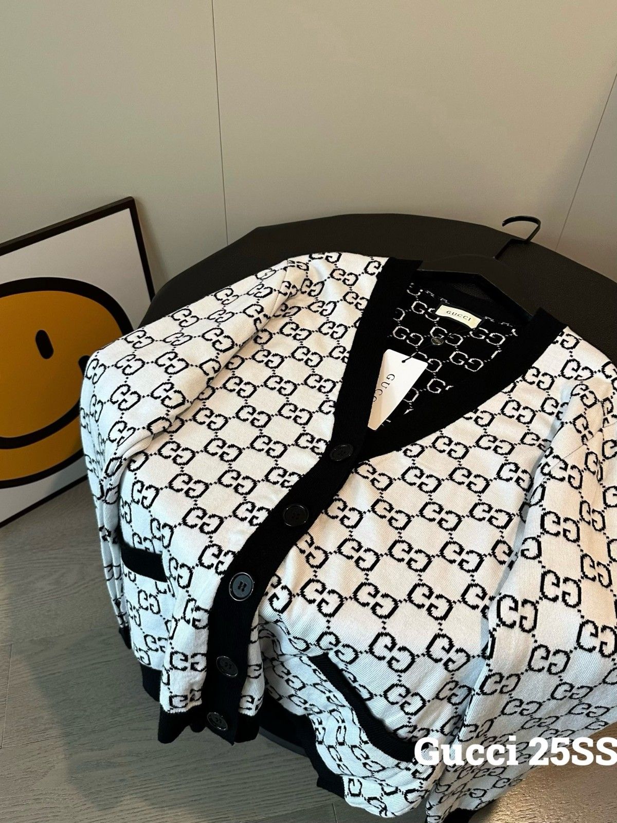 グッチ ニットカーディガン ゆったり A31939