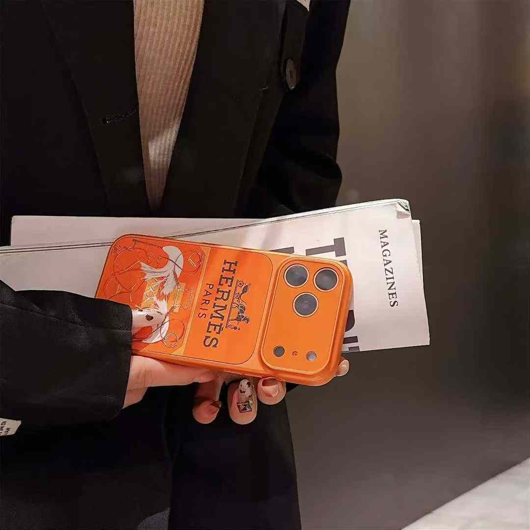 エルメスiPhone17/16/15/14/13ケース