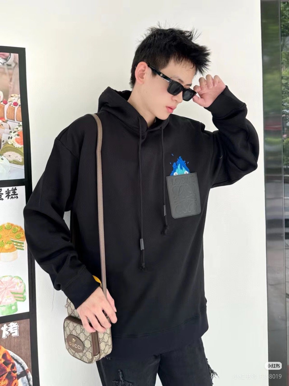 ロエベ パーカー 刺繍 フード付き 高品質 A31957