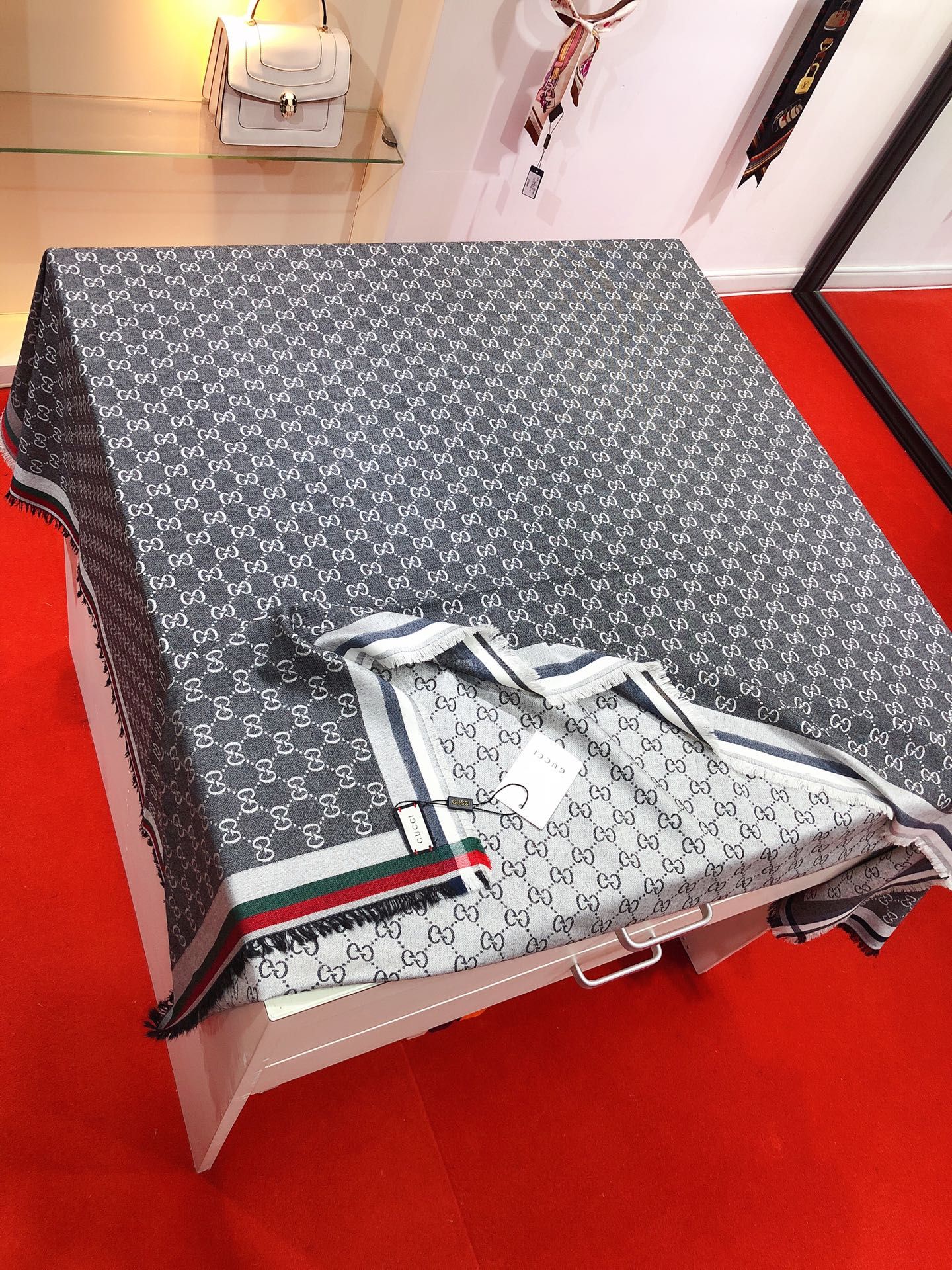 グッチ マフラー クラシック A31964