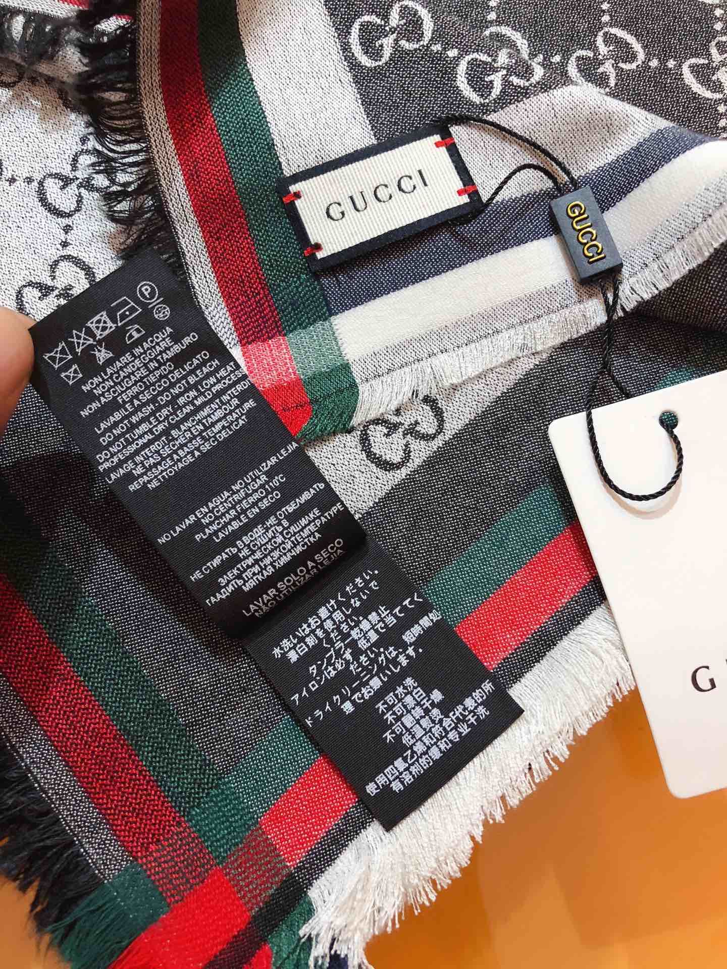 グッチ マフラー クラシック A31964