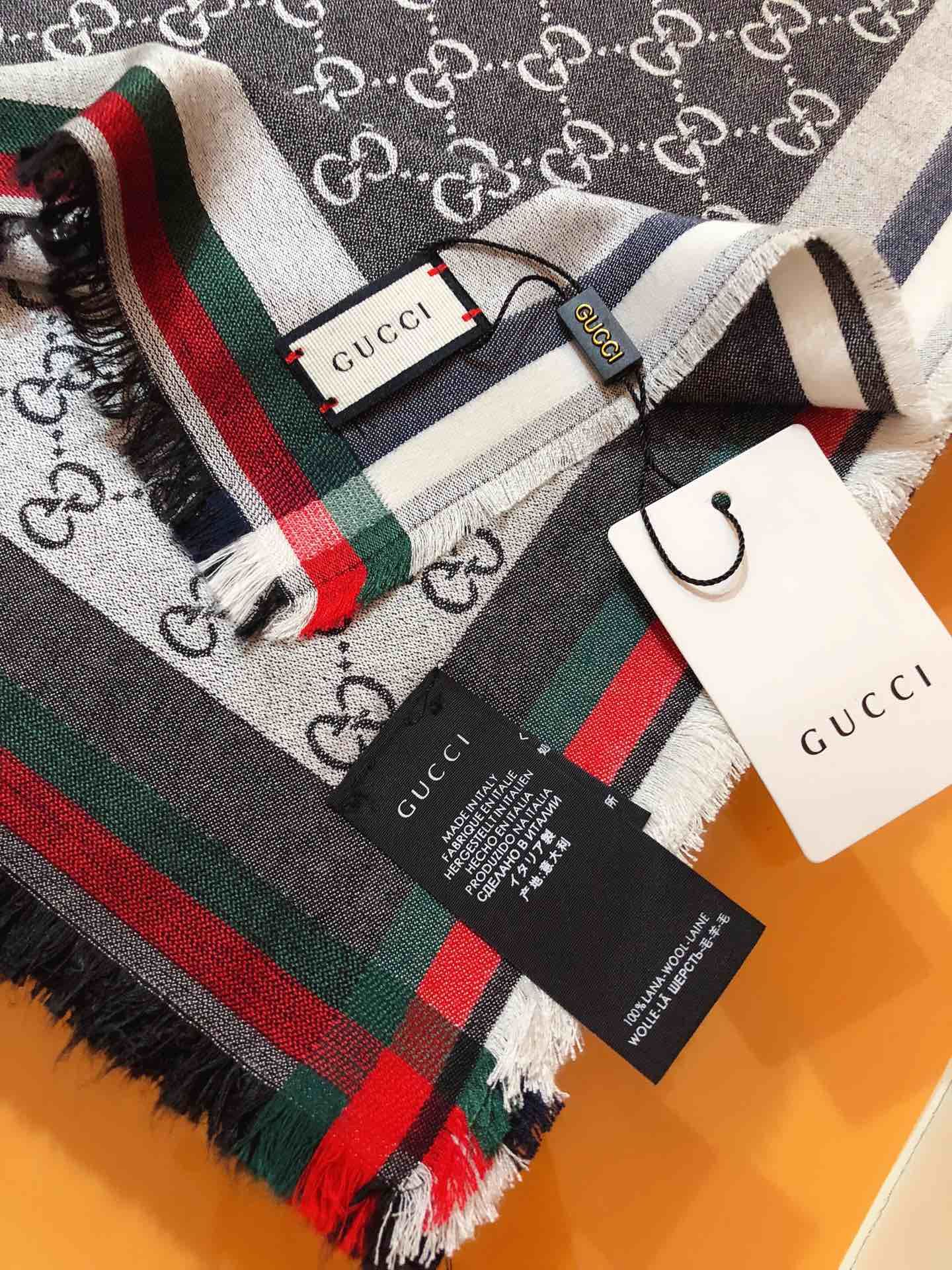 グッチ マフラー クラシック A31964