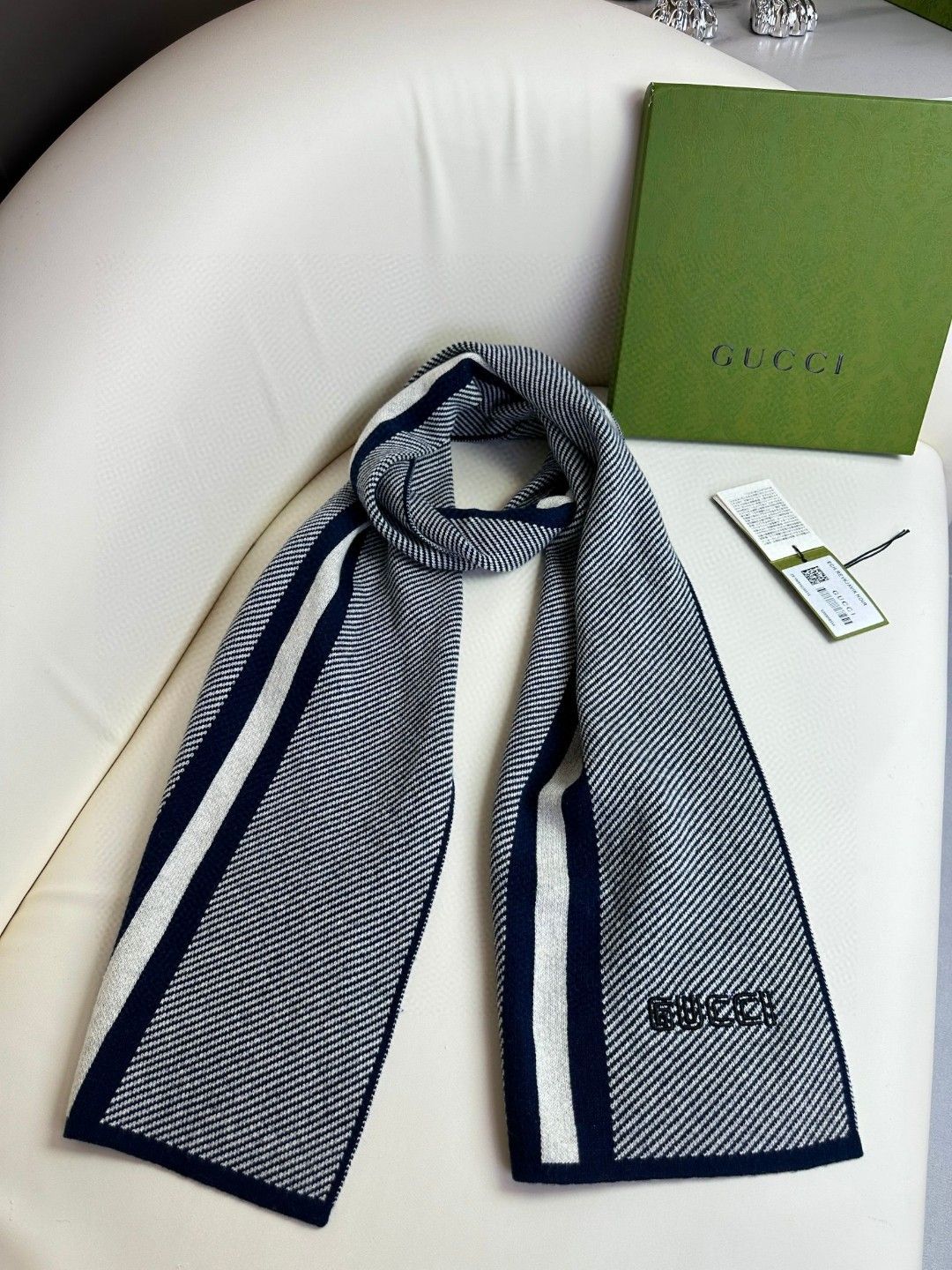 グッチ マフラー メンズ 高品質 A31963