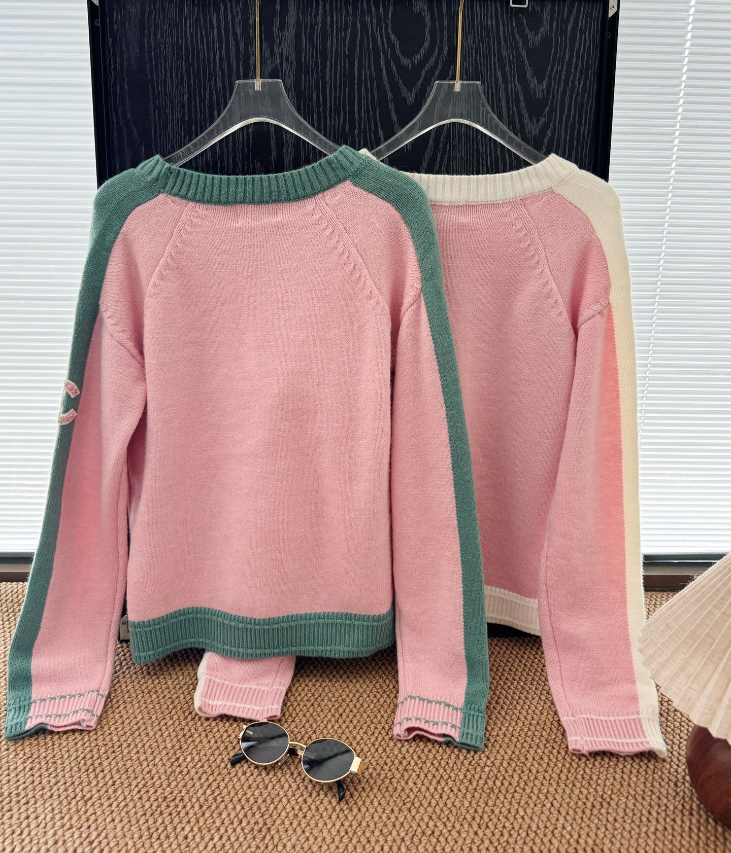 シャネル セーター 可愛い ピンク A31960