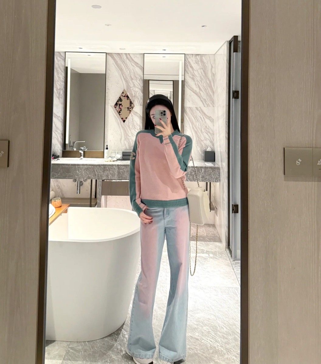 シャネル セーター 可愛い ピンク A31960