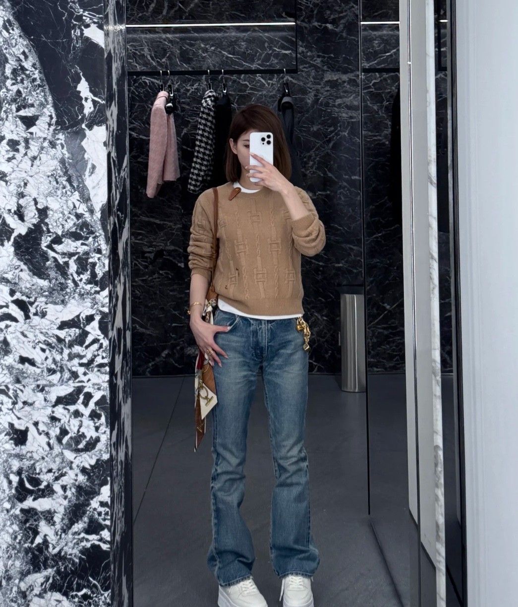 セリーヌ セーター レディース向け A31958